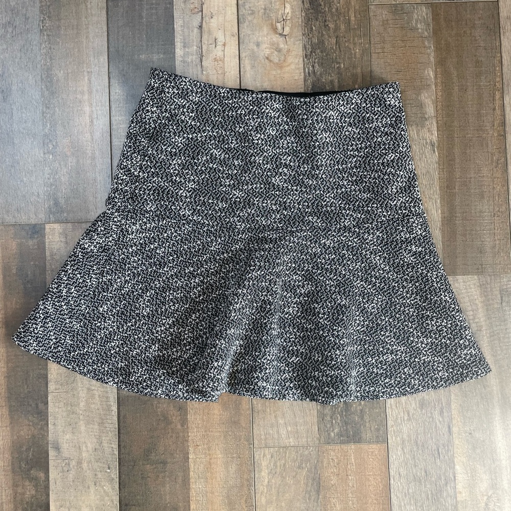 Loft black & white skirt